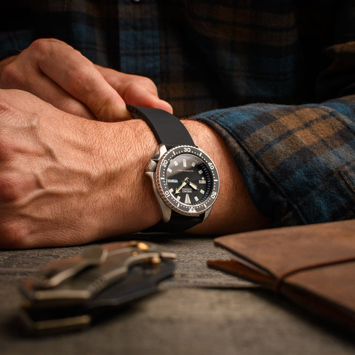 Quick Release Custom Fit Silicone Watch Band - Black