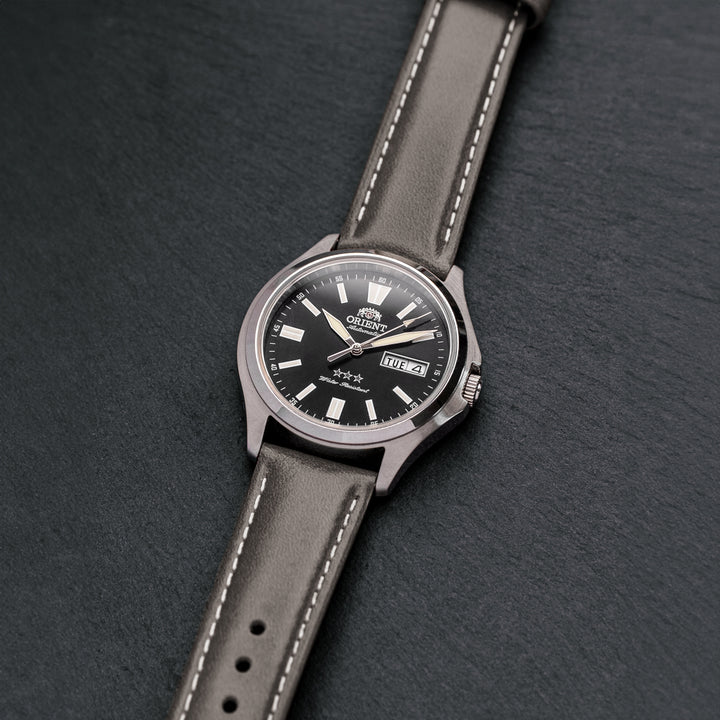 Quick Release Leather Watch Band - Pewter Gray/Natural